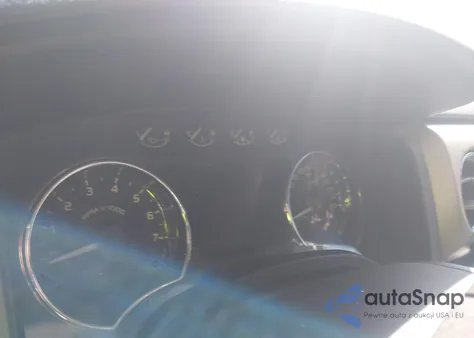 2011 Ford F-150 Xlt z USA, uszkodzony, nr VIN 1FTFX1CT6BFD00711